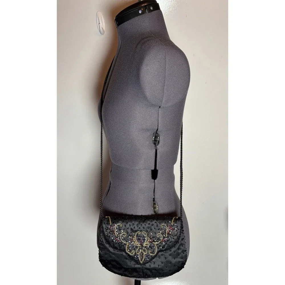 Vtg Y2K Beaded Satin Evening Bag Black Floral‎ Woven Strap Prom cocktail